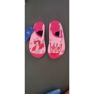 NEW WITH TAGS WATELVES LITTLE MERMAID WATER SHOES